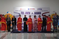 Nghi thức cắt băng khai trương đường bay thẳng Tel Aviv-Hà Nội.