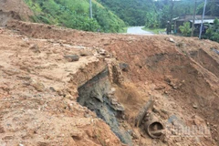 Điểm sạt lở trên đường Trường Sơn nhánh đông.