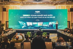 Toàn cảnh diễn đàn.