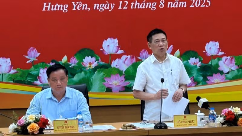 Phó Thủ tướng Chính phủ Hồ Đức Phớc Kết luận tại buổi làm việc với tỉnh Hưng Yên.