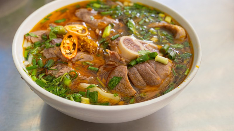 Bún bò Huế được đưa vào Danh mục di sản văn hóa phi vật thể quốc gia, thuộc loại hình Tri thức dân gian.