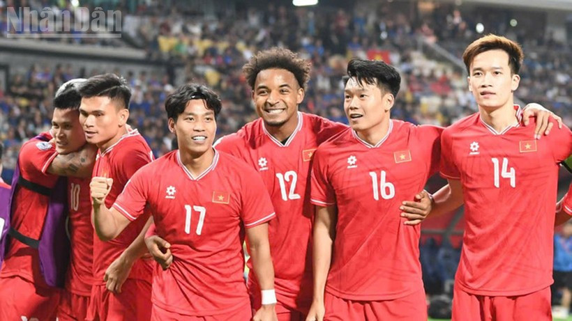 Danh sách đội tuyển Việt Nam dịp FIFA Days tháng 3 là sự kết hợp giữa cầu thủ giàu kinh nghiệm và nhân tố mới. (Ảnh: THÀNH ĐẠT)