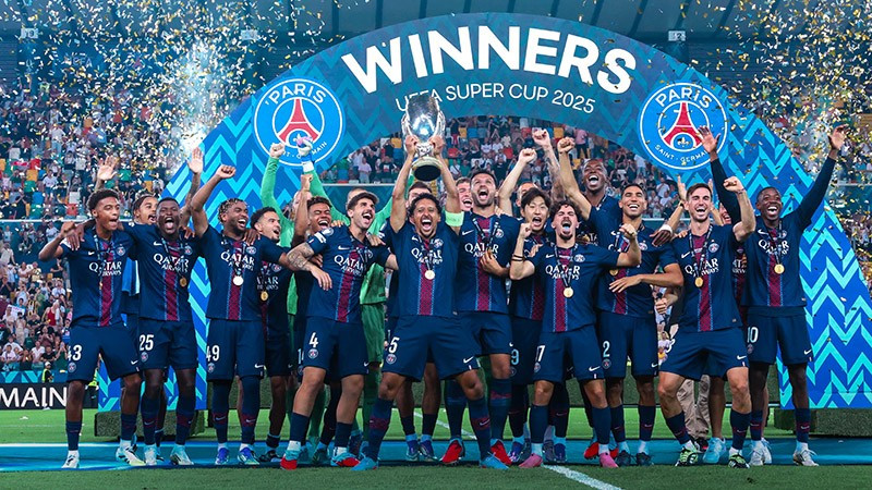 Các cầu thủ PSG ăn mừng Siêu cúp châu Âu 2025. (Ảnh: PSG)