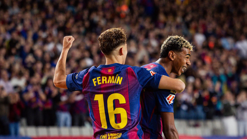 Fermin ăn mừng cùng Lamine Yamal. (Ảnh: Barca FC)