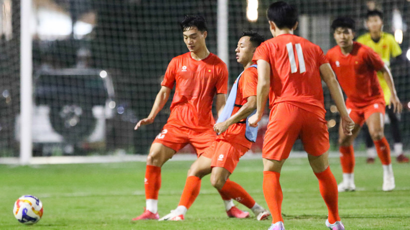 Các thành viên U23 Việt Nam đặt mục tiêu giành trọn 3 điểm trước U23 Campuchia. (Ảnh: VFF)