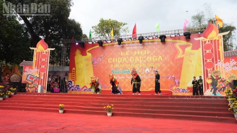 Lễ hội chùa Bắc Nga đã được khai mạc trong không khí tưng bừng của ngày đầu xuân mới.