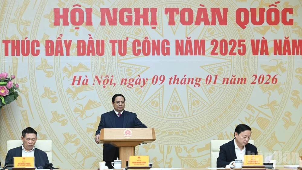 Thủ tướng Phạm Minh Chính phát biểu chỉ đạo tại hội nghị.