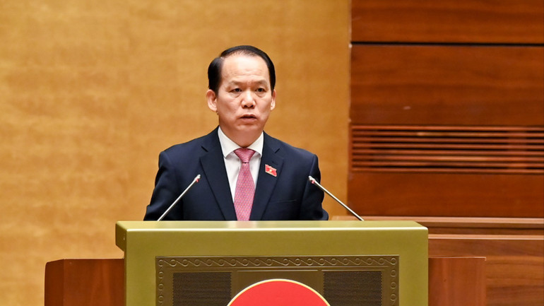 Ủy viên Ủy ban dự thảo sửa đổi, bổ sung một số điều của Hiến pháp năm 2013, Chủ nhiệm Ủy ban Pháp luật và Tư pháp của Quốc hội Hoàng Thanh Tùng. (Ảnh: DUY LINH) cn-uy-ban-phap-luat-va-tu-phap-hoang-thanh-tung-7475-3538.jpg