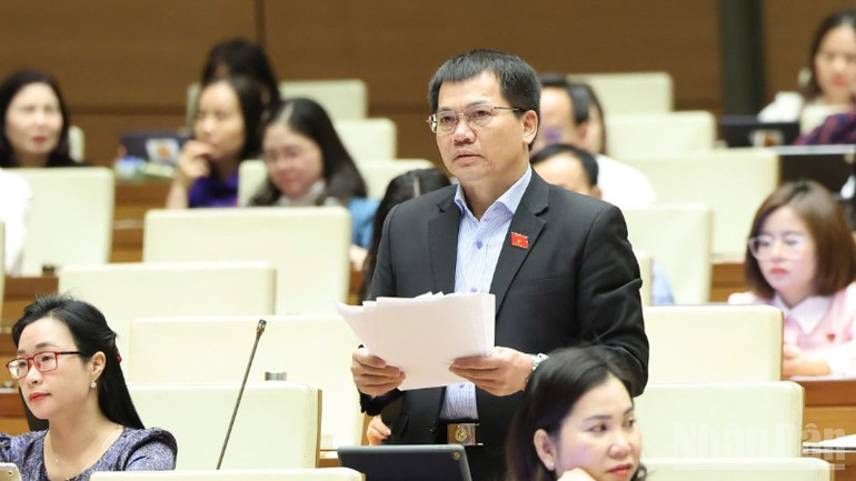 Đại biểu Dương Khắc Mai (Đoàn Đắk Nông). (Ảnh: DUY LINH) ndo_br_duong-khac-mai-6278.jpg