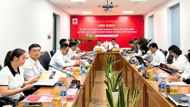 Quang cảnh hội nghị. (Ảnh: TL) z6803581106144-3d9e5e8d769435a5014d9473bf0603f9-2579.jpg