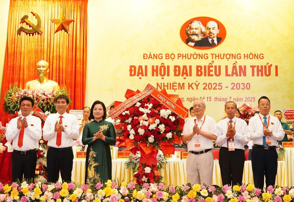 Đại hội đại biểu Đảng bộ phường Thượng Hồng lần thứ I được tổ chức thành công, ngày 14-15/7, hoạch định đường lối phát triển của địa phương giai đoạn 2025-2030. anh-thien.jpg