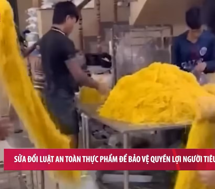 [Video] Sửa đổi Luật An toàn thực phẩm để bảo vệ quyền lợi người tiêu dùng
