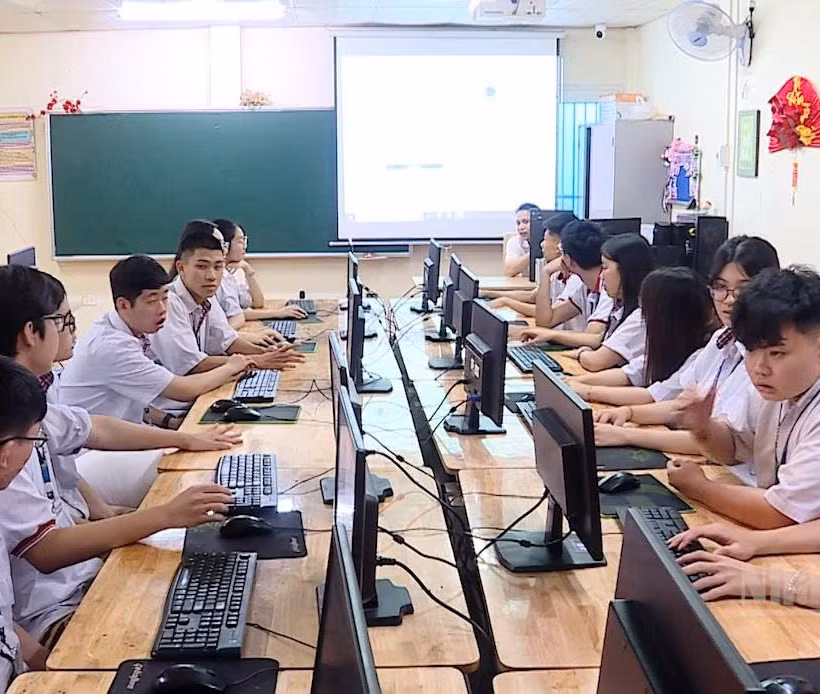 [Video] Cả nước đã có hơn 1,01 triệu thí sinh đăng ký dự thi tốt nghiệp THPT 2026 