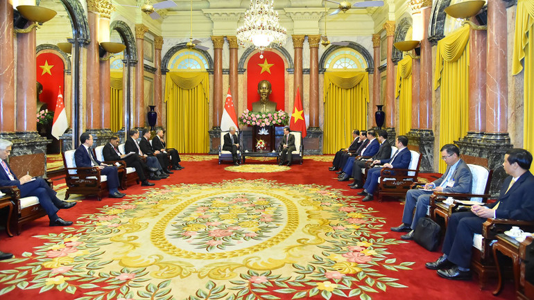 Quang cảnh buổi tiếp của Chủ tịch nước Võ Văn Thưởng với Thủ tướng Singapore Lý Hiển Long tại Phủ Chủ tịch, chiều 28/8. (Ảnh: THỦY NGUYÊN)