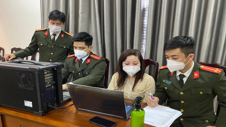 Một đối tượng mua bán trái phép thông tin cá nhân bị xử lý.