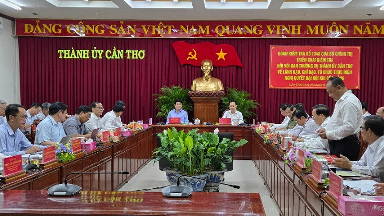 Quang cảnh hội nghị.