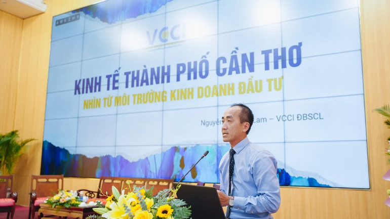 Đại biểu phát biểu tại diễn đàn.