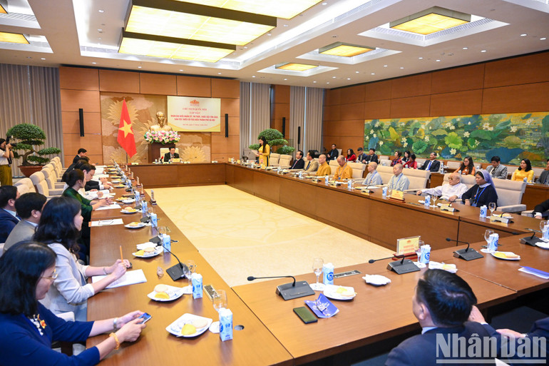 Toàn cảnh cuộc gặp mặt. (Ảnh: DUY LINH)