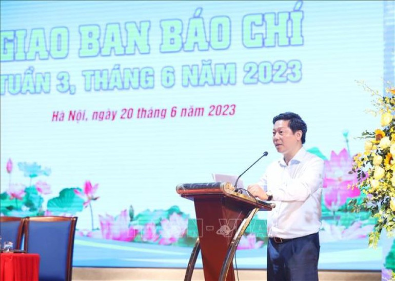 Phó Trưởng ban Tuyên giáo Trung ương Trần Thanh Lâm phát biểu tại Hội nghị.
