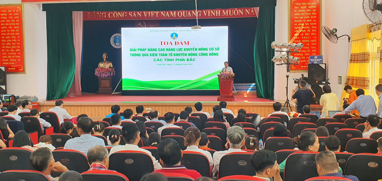 Toàn cảnh buổi tọa đàm.