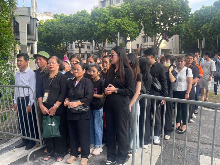 Toàn cảnh Lễ viếng Tổng Bí thư Nguyễn Phú Trọng: Trang nghiêm và xúc động ảnh 10