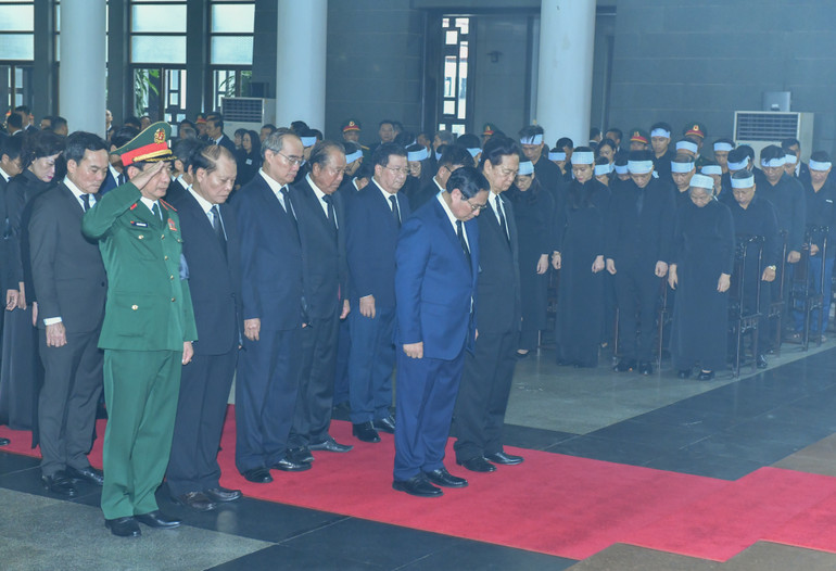 Toàn cảnh Lễ viếng Tổng Bí thư Nguyễn Phú Trọng: Trang nghiêm và xúc động ảnh 55