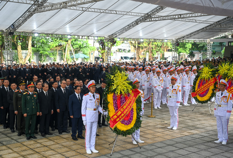 Toàn cảnh Lễ viếng Tổng Bí thư Nguyễn Phú Trọng: Trang nghiêm và xúc động ảnh 53