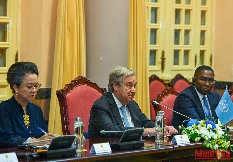 Tổng Thư ký Liên hợp quốc Antonio Guterres phát biểu tại buổi hội đàm.