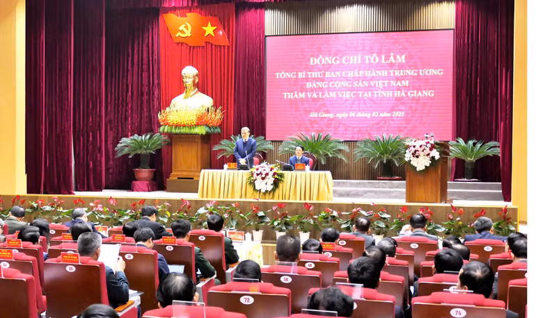 Tổng Bí thư Tô Lâm phát biểu tại buổi làm việc. Tổng Bí thư Tô Lâm phát biểu tại buổi làm việc.