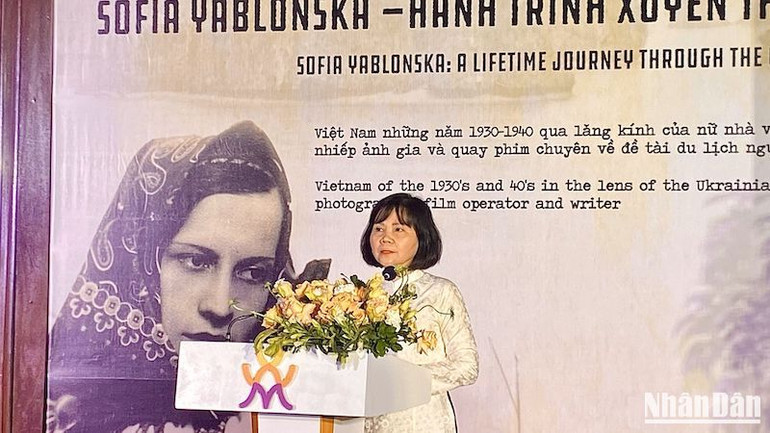 Bà Nguyễn Thị Tuyết cho rằng triển lãm sẽ mang tới người xem nhiều hiểu biết và cảm xúc về một thời kỳ lịch sử.