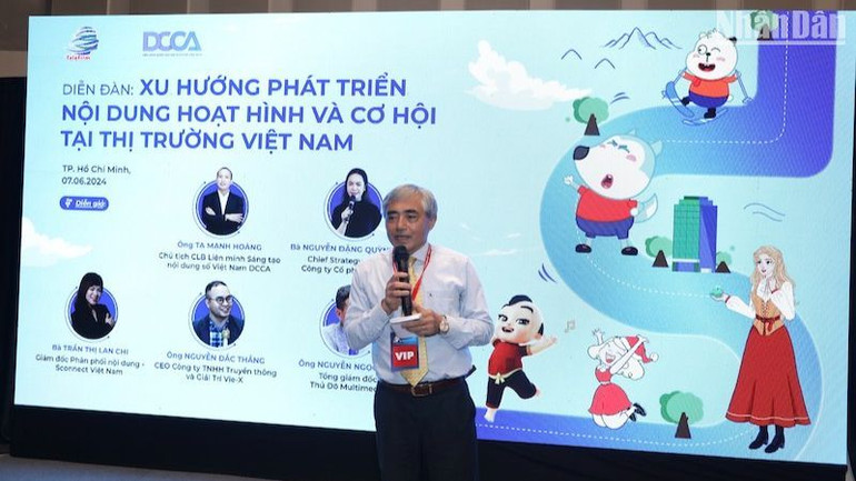 Tiến sĩ Nguyễn Minh Hồng đại diện Hội Truyền thông số Việt Nam nêu góp ý, đề xuất nhằm thúc đẩy ngành công nghiệp sáng tạo và văn hóa Việt Nam. Tiến sĩ Nguyễn Minh Hồng đại diện Hội Truyền thông số Việt Nam nêu góp ý, đề xuất nhằm thúc đẩy ngành công nghiệp sáng tạo và văn hóa Việt Nam.