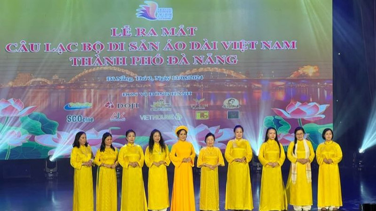 Các thành viên của Câu lạc bộ Di sản áo dài Việt Nam thành phố Đà Nẵng mong muốn mở rộng quy mô và tầm ảnh hưởng, đóng góp vào sự phát triển của di sản áo dài. (Ảnh: BTC)