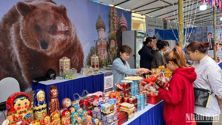 Ẩm thực đến từ nước Nga cũng là trải nghiệm đa dạng và quen thuộc với nhiều người Việt Nam.
