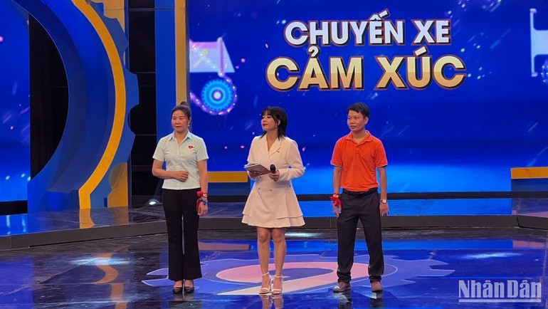 Những người lao động có thâm niên và thành tích của đơn vị lan tỏa năng lượng tích cực tới chương trình.