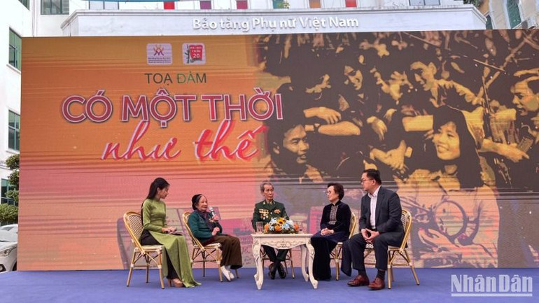 Các khách mời hầu hết tuổi đã cao, song vẫn chia sẻ câu chuyện của mình đầy tự hào và truyền cảm hứng. Các khách mời hầu hết tuổi đã cao, song vẫn chia sẻ câu chuyện của mình đầy tự hào và truyền cảm hứng.