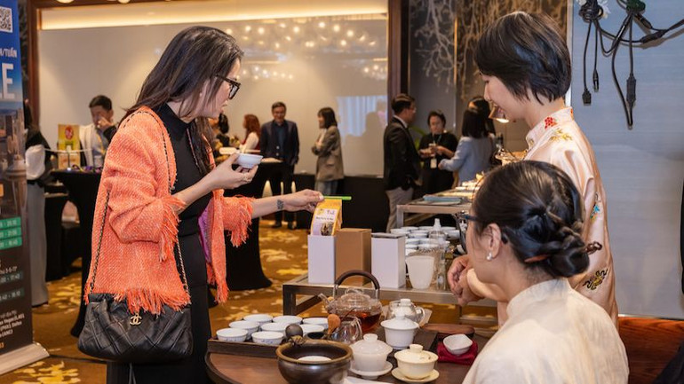 Văn hóa trà đạo Đài Loan được nhiều du khách Việt quan tâm, yêu thích. Văn hóa trà đạo Đài Loan được nhiều du khách Việt quan tâm, yêu thích.