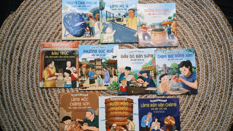 Bộ sách "Vang danh nghề cổ" đã phát hành trọn bộ 10 cuốn.