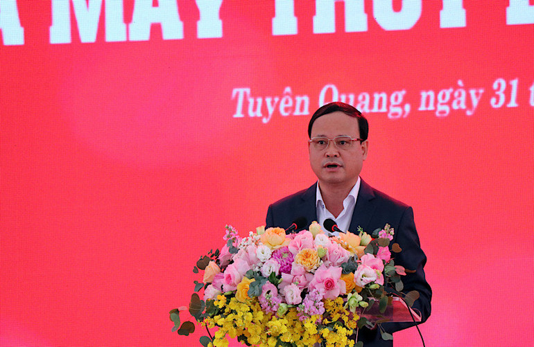 Đồng chí Nguyễn Mạnh Tuấn, Phó Chủ tịch ủy ban nhân dân tỉnh Tuyên Quang phát biểu tại lễ khánh thành.