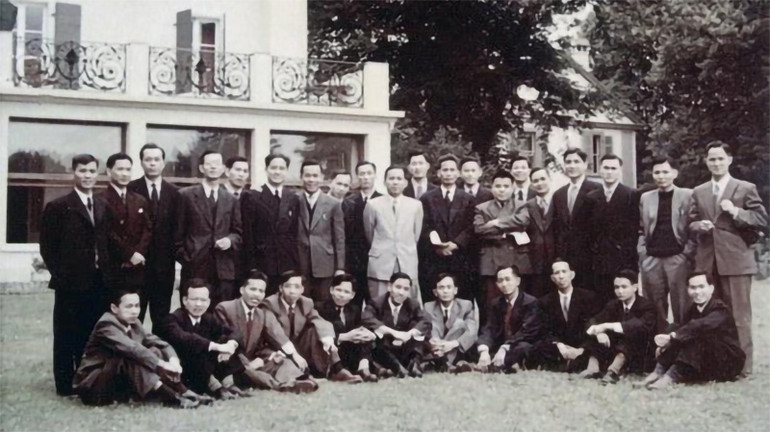 [Quiz] Đại diện của bao nhiêu bên đã tham gia khai mạc Hội nghị Geneva? ảnh 4