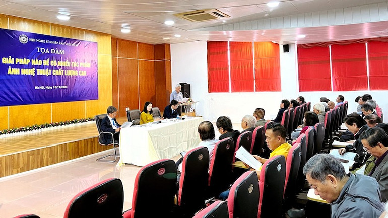 Tọa đàm ghi nhận nhiều ý kiến, đề xuất tâm huyết và thiết thực của các nghệ sĩ nhiếp ảnh