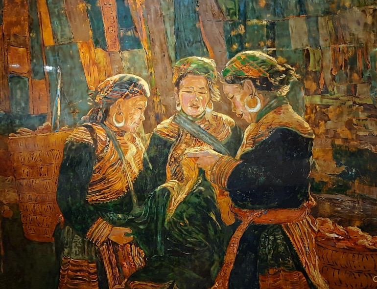 Chợ phiên (sơn mài) - Đinh Khắc Công. (Ảnh: Ban tổ chức cung cấp)