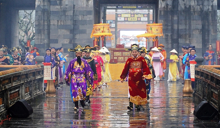 Ban sóc là lễ phát lịch ngày xưa của Triều Nguyễn, được tổ chức định kỳ vào cuối năm âm lịch.