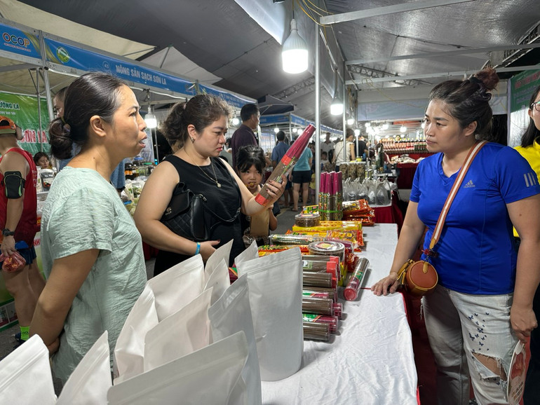 Các sản phẩm OCOP ngày càng được người tiêu dùng ưa chuộng.