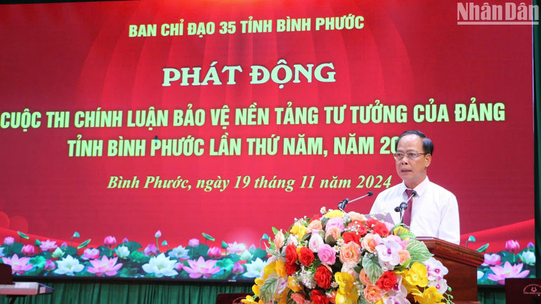 Ủy viên Ban Thường vụ, Trưởng Ban Tuyên giáo Tỉnh ủy, Phó Trưởng ban Thường trực Ban Chỉ đạo 35 tỉnh Bình Phước Vũ Tiến Điền phát động cuộc thi Chính luận bảo vệ nền tảng tư tưởng của Đảng lần thứ 5, năm 2025.