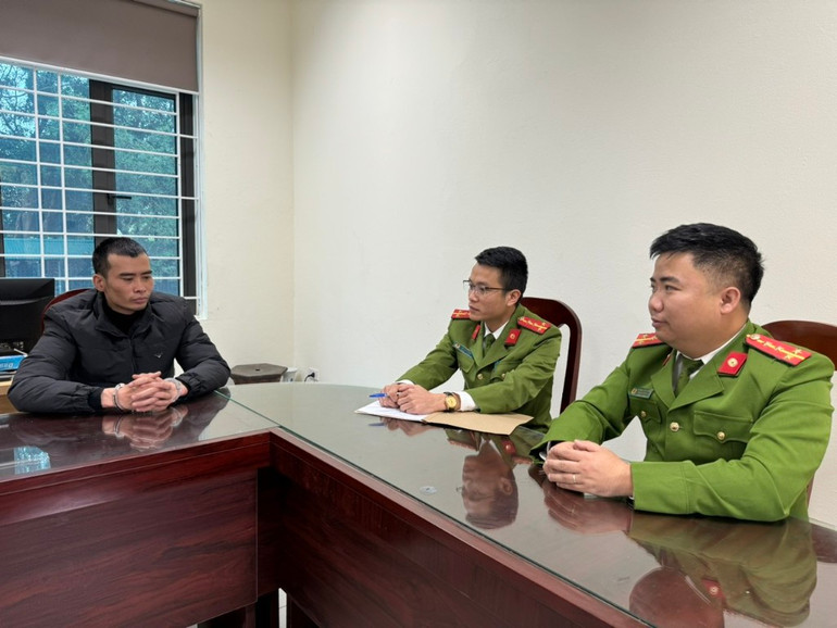 Đối tượng Nguyễn Văn Hùng tại Cơ quan Công an.