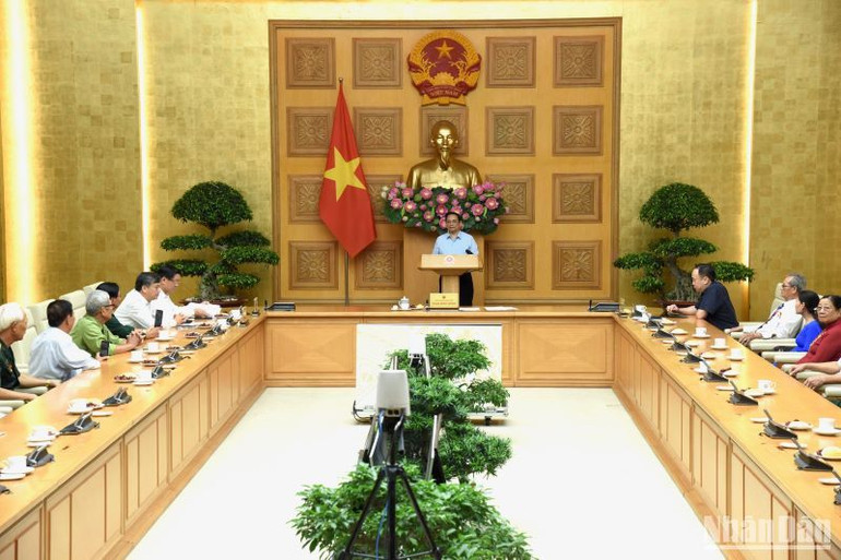 Quang cảnh buổi tiếp.