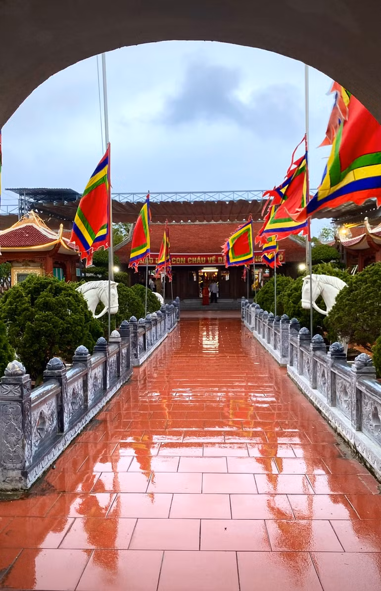 Nhà thờ họ Hồ Đại tộc được công nhận Di tích Lịch sử - Văn hóa cấp quốc gia ngày 22/01/1992 Nhà thờ họ Hồ Đại tộc được công nhận Di tích Lịch sử - Văn hóa cấp quốc gia ngày 22/01/1992