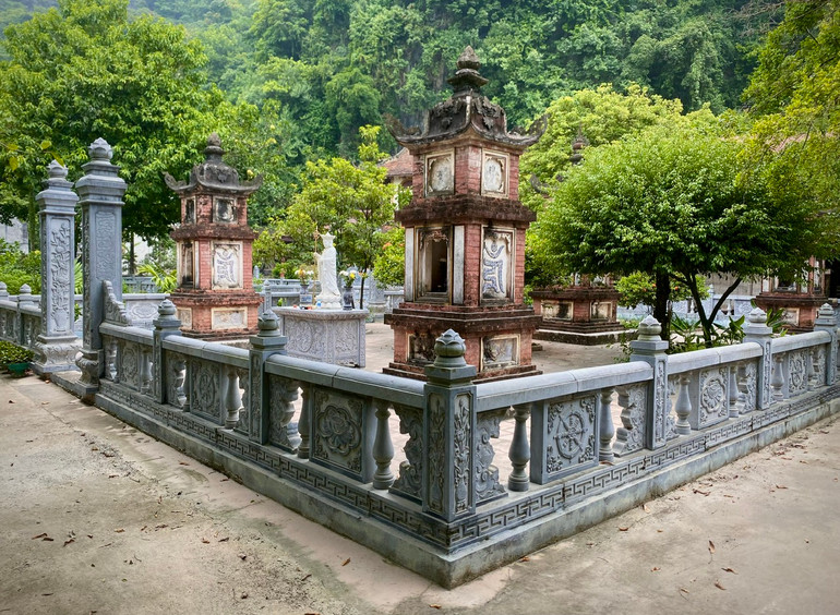 Nghệ thuật điêu khắc đá tinh xảo tạo nên vẻ đẹp cho Khu vườn tháp