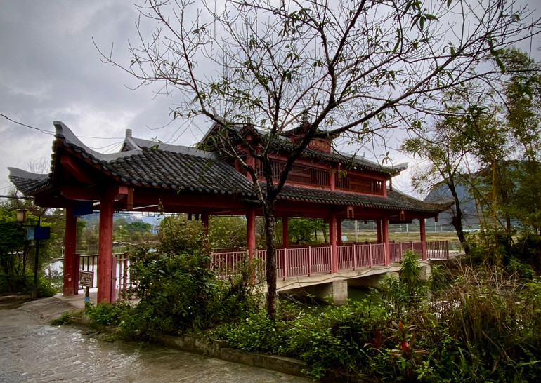 Vẻ đẹp trầm mặc cổ kính của Cửu Châu Cổ trấn - một "bảo tàng văn hóa" của dân tộc Choang.