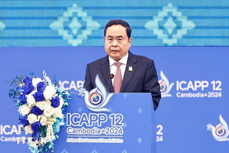 Chủ tịch Quốc hội Trần Thanh Mẫn phát biểu. Chủ tịch Quốc hội Trần Thanh Mẫn phát biểu.